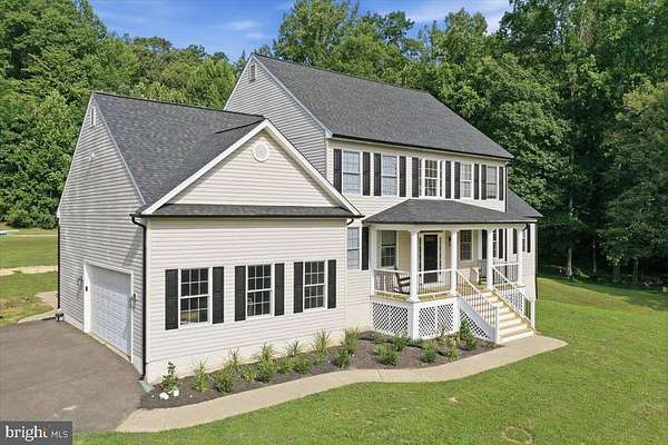 5 Acres of Land with Home for Sale in Marshall, Virginia
