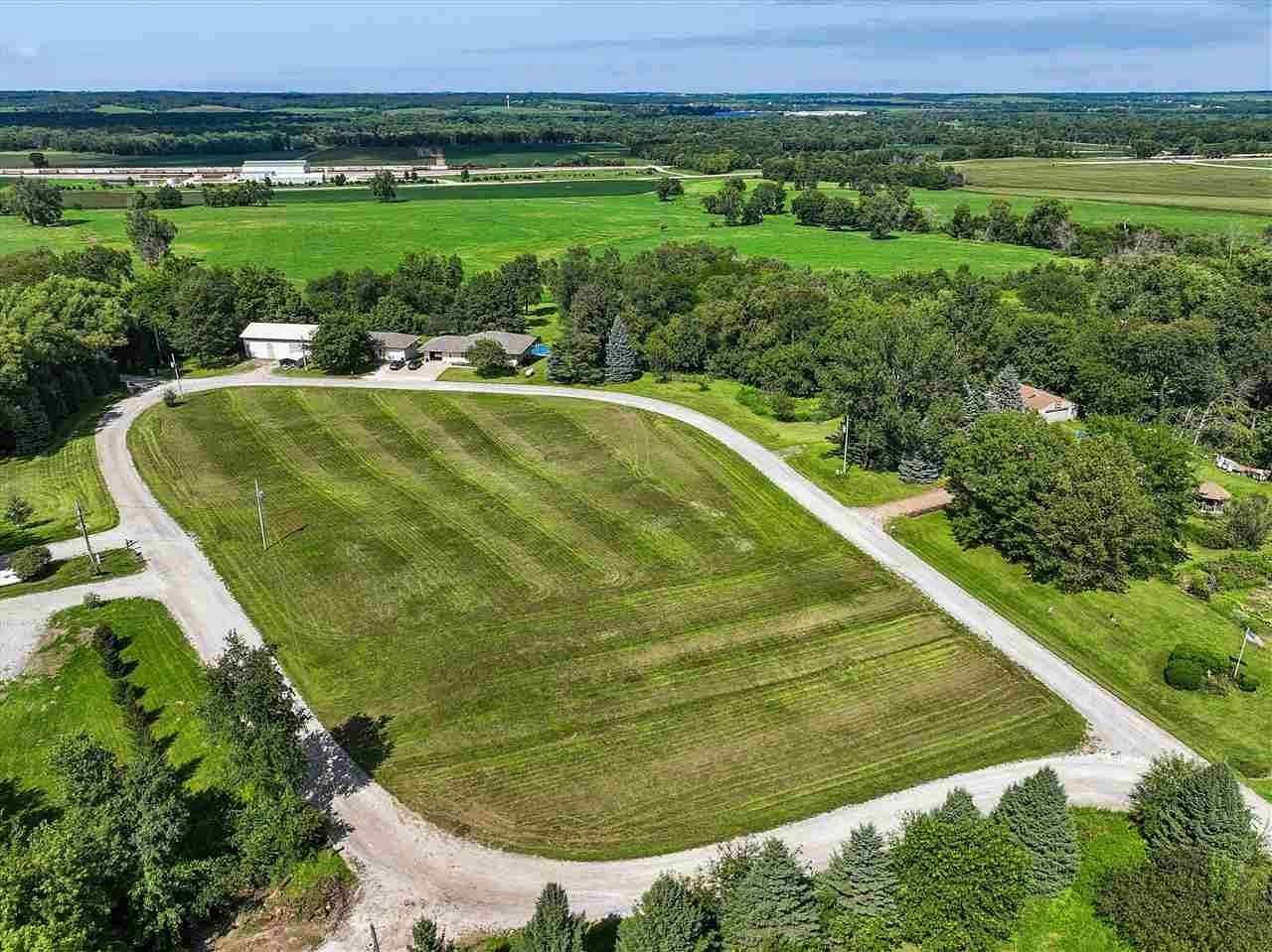 0.87 Acres of Residential Land for Sale in Iowa Township, Iowa