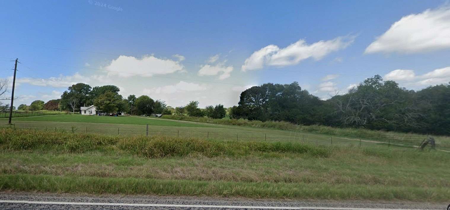 2.12 Acres of Land with Home for Sale in Clarksville, Texas