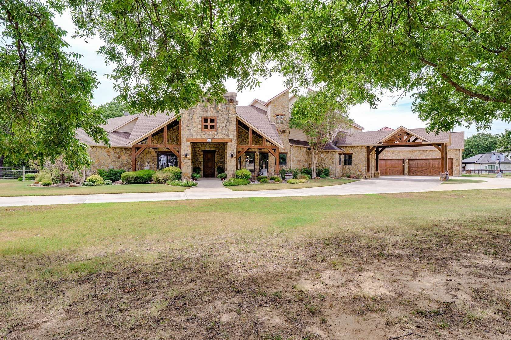 9 Acres of Land with Home for Sale in Argyle, Texas