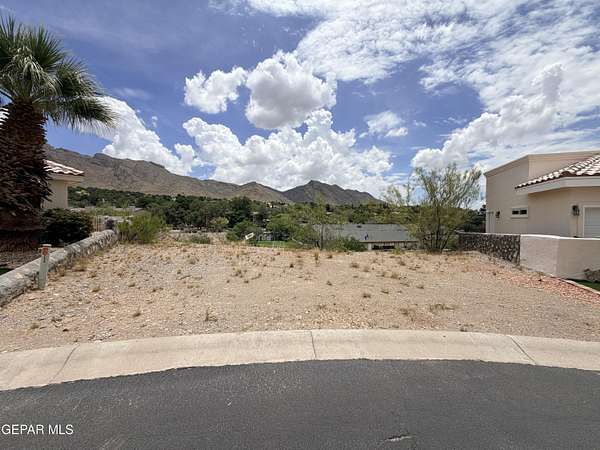 0.25 Acres of Land for Sale in El Paso, Texas