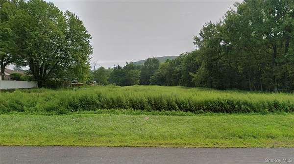 2 Acres of Commercial Land for Sale in Pawling, New York
