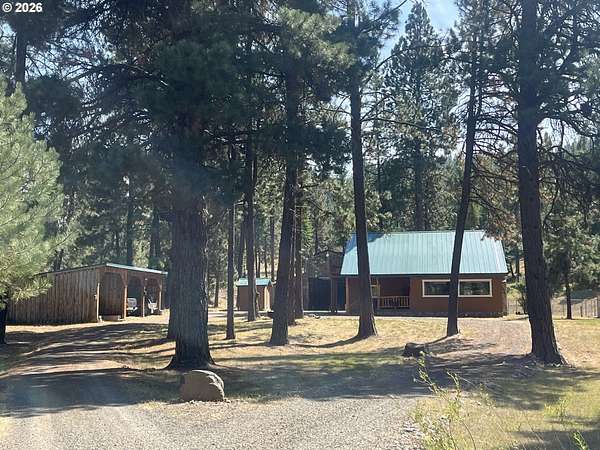 6.5 Acres of Land with Home for Sale in Heppner, Oregon