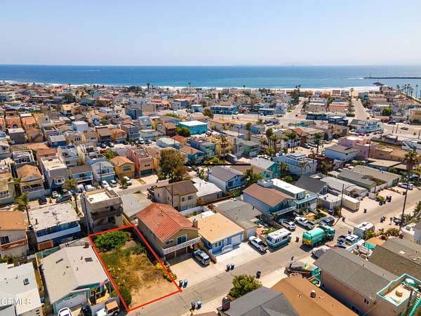 0.06 Acres of Residential Land for Sale in Oxnard, California