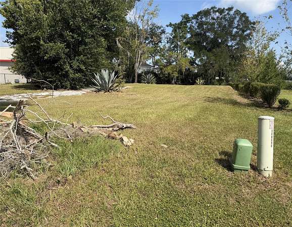 0.25 Acres of Mixed-Use Land for Sale in Lady Lake, Florida