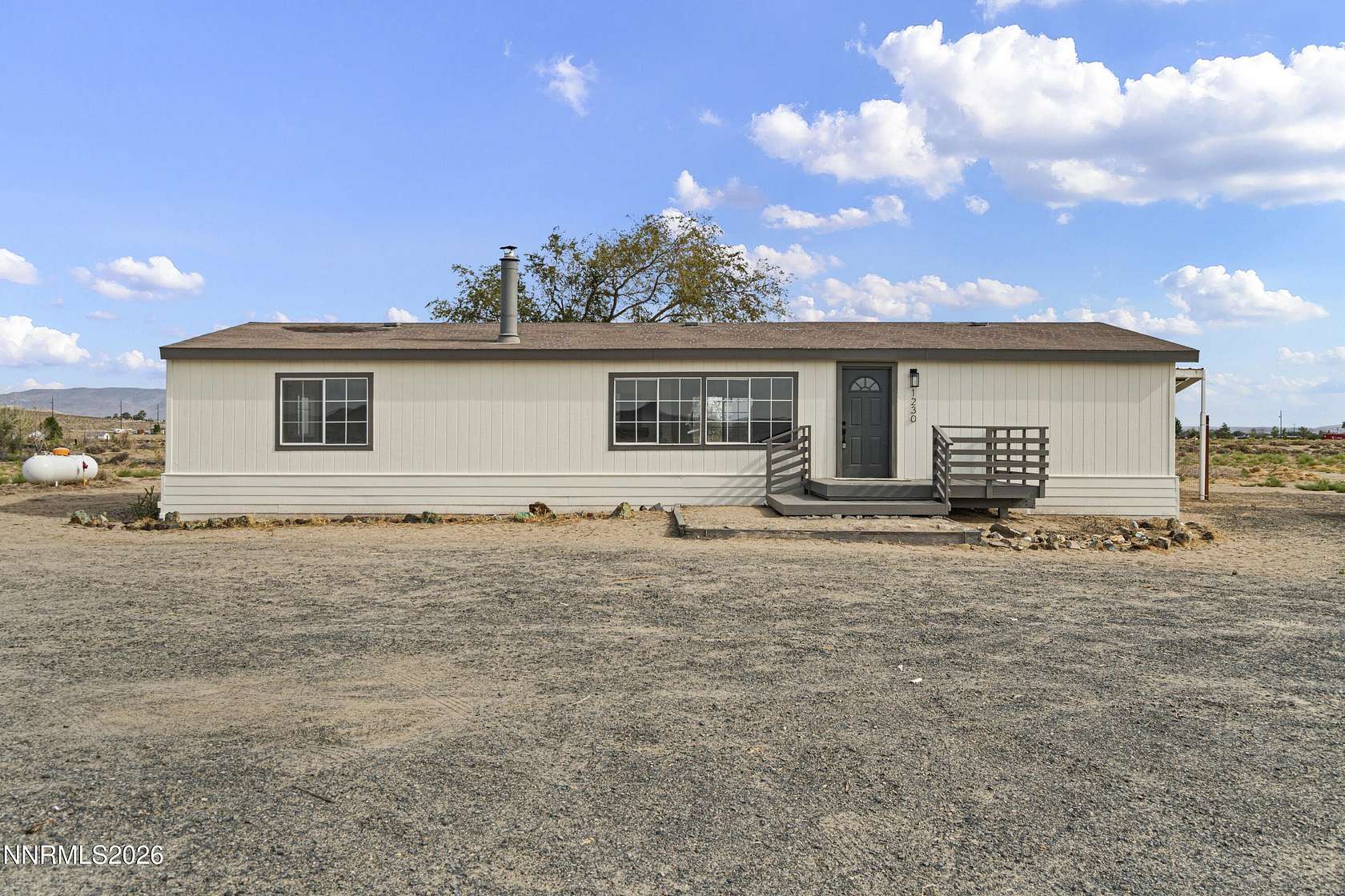 4.77 Acres of Land with Home for Sale in Silver Springs, Nevada