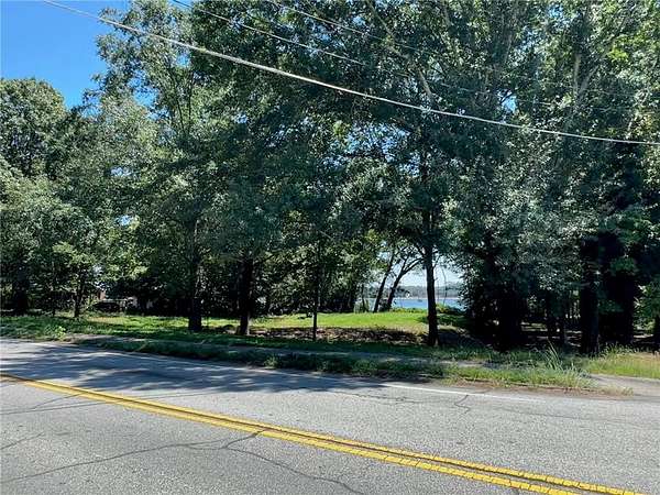 0.73 Acres of Residential Land for Sale in Dunwoody, Georgia