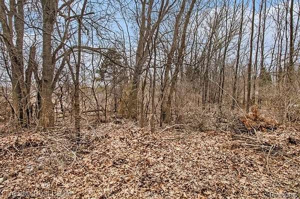 0.23 Acres of Residential Land for Sale in Commerce Township, Michigan