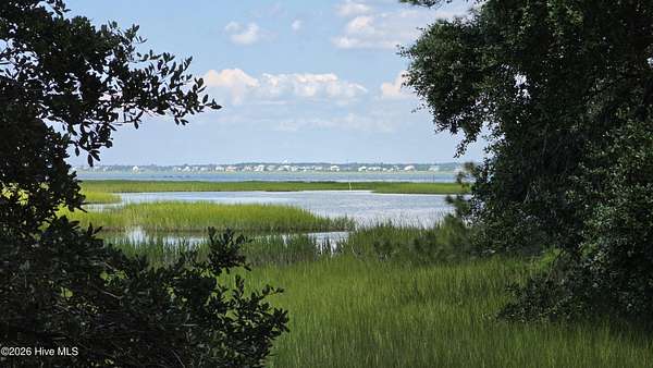 1 Acre of Residential Land for Sale in Beaufort, North Carolina