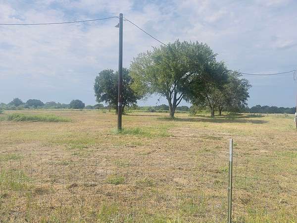 3 Acres of Land for Sale in Hallettsville, Texas
