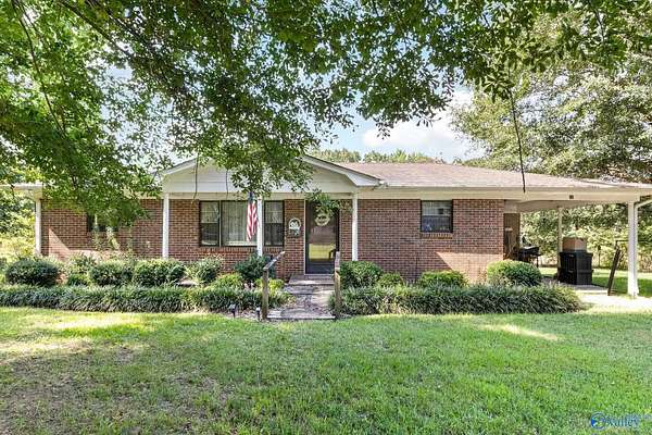 4 Acres of Land with Home for Sale in Hartselle, Alabama