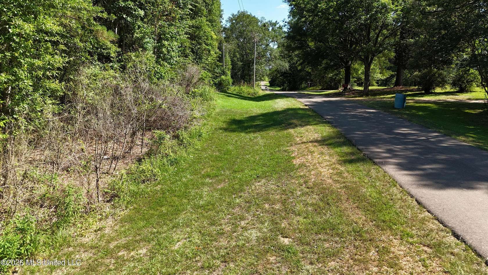 1.5 Acres of Residential Land for Sale in Flora, Mississippi