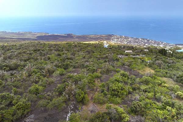 1 Acre of Residential Land for Sale in Captain Cook, Hawaii