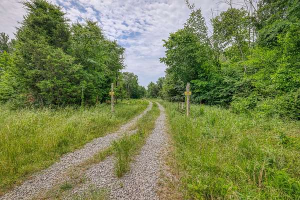 3.18 Acres of Residential Land for Sale in Murfreesboro, Tennessee