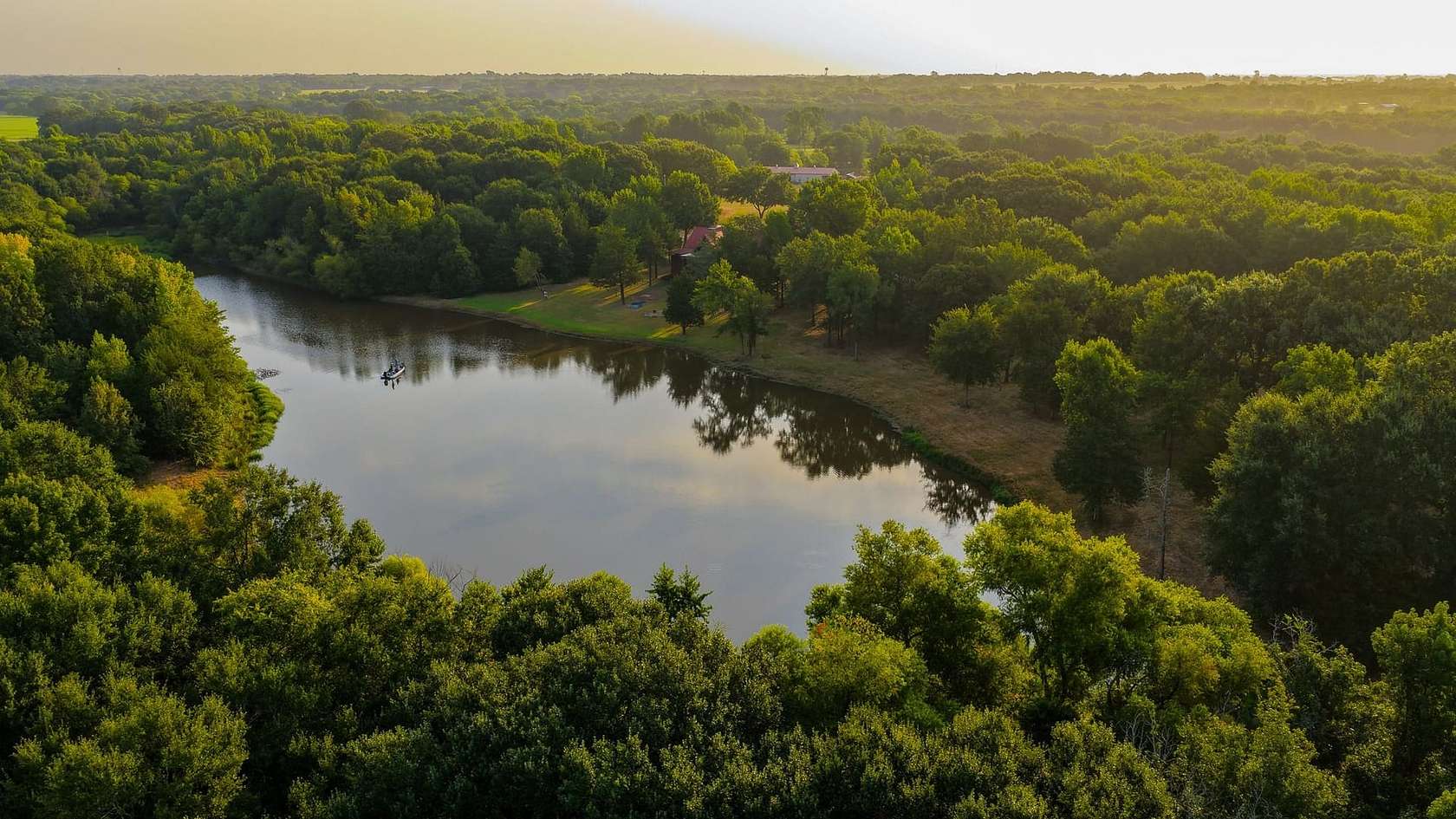 189 Acres of Land with Home for Sale in Sulphur Springs, Texas