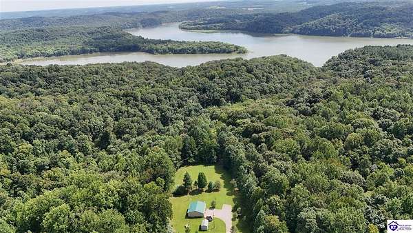 9 Acres of Land for Sale in Columbia, Kentucky