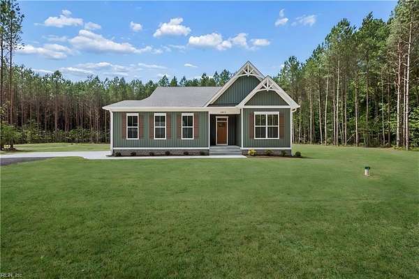 6 Acres of Improved Mixed-Use Land for Sale in Gloucester, Virginia