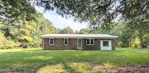 1.8 Acres of Land with Home for Sale in Burgaw, North Carolina