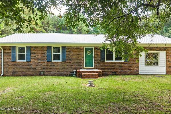 1.8 Acres of Land with Home for Sale in Burgaw, North Carolina