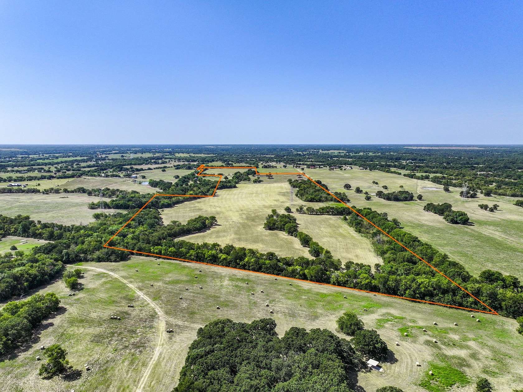 100 Acres of Land for Sale in Cumby, Texas
