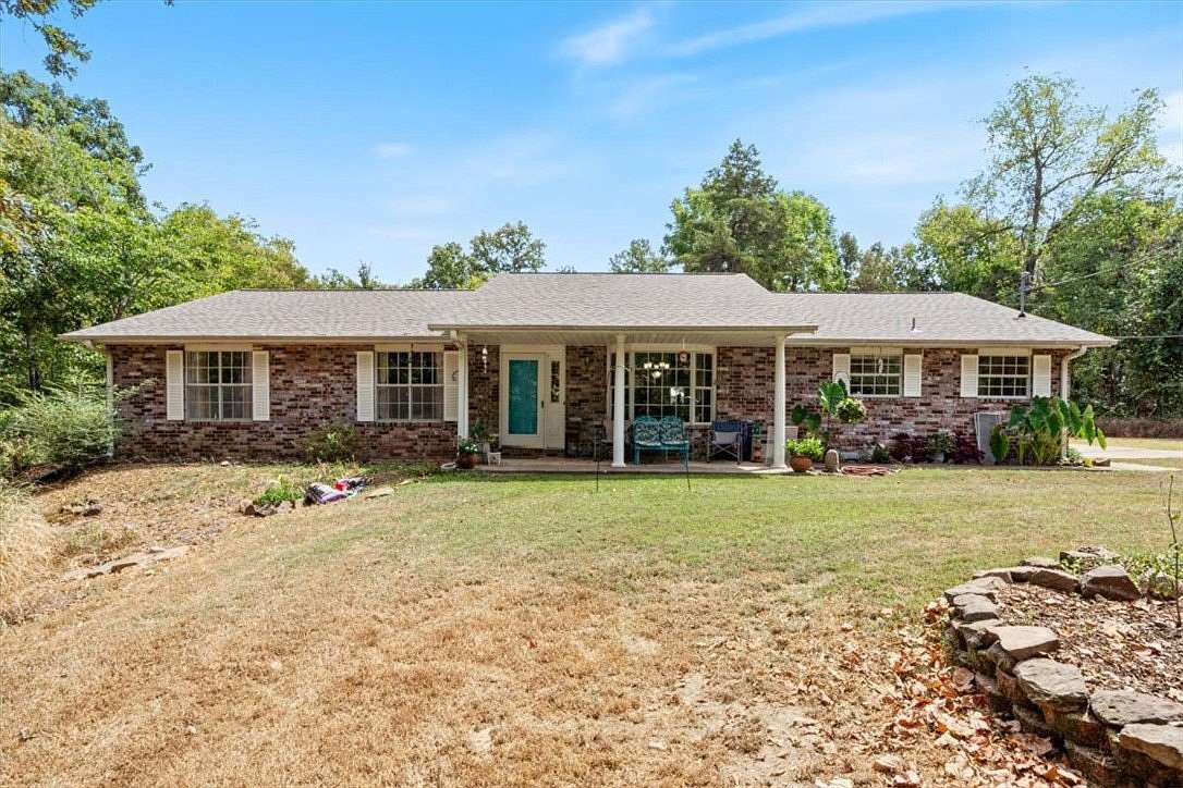 6 Acres of Land with Home for Sale in Fayetteville, Arkansas