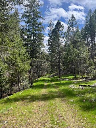 640 Acres of Recreational Land with Home for Sale in Dayville, Oregon