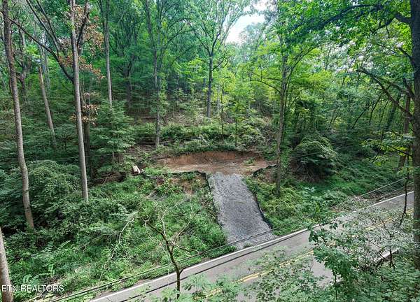0.88 Acres of Residential Land for Sale in Knoxville, Tennessee