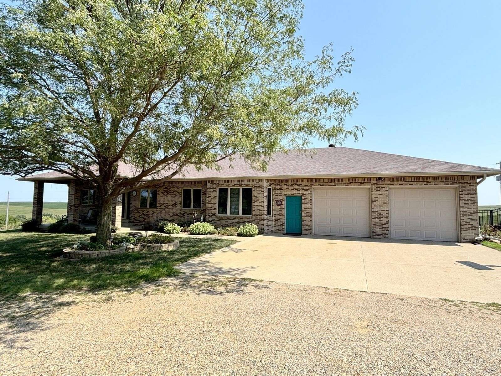 15.2 Acres of Land with Home for Sale in Westfield, Iowa