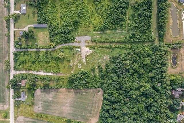 21.3 Acres of Land for Sale in Lenox Township, Michigan