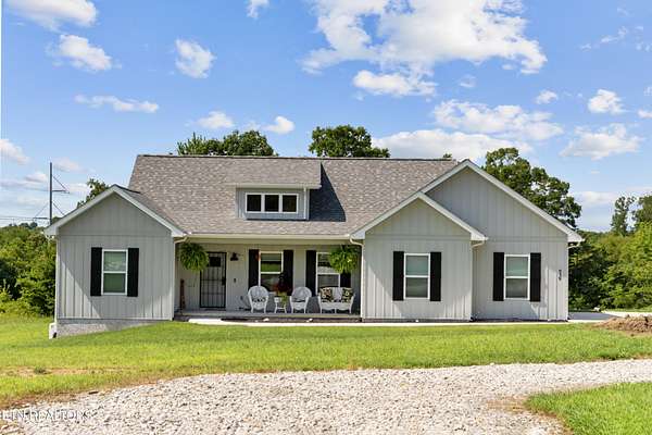 8 Acres of Land with Home for Sale in Crossville, Tennessee