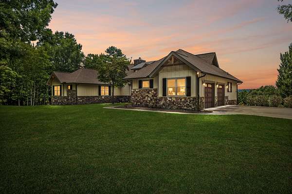 3.29 Acres of Land with Home for Sale in Dunlap, Tennessee