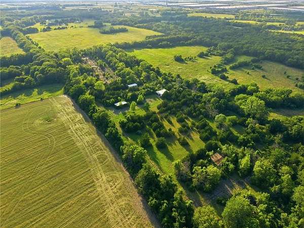 16.4 Acres of Land for Sale in Gardner, Kansas