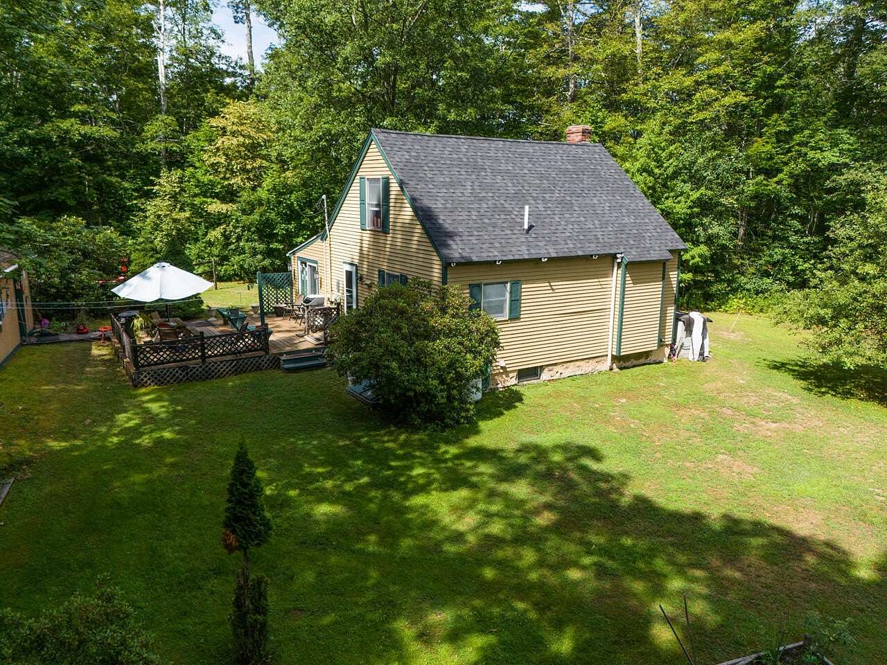 2.5 Acres of Land with Home for Sale in South Bristol, Maine
