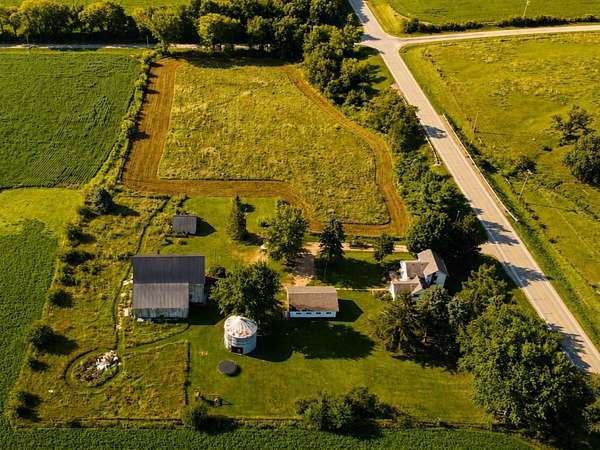 6.35 Acres of Land with Home for Sale in Polo, Illinois