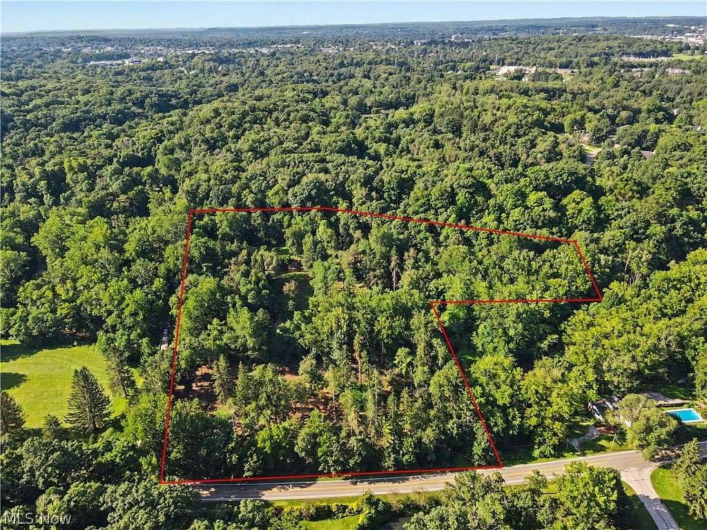 9.87 Acres of Land for Sale in Akron, Ohio