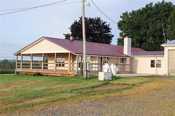 9 Acres of Land with Home for Sale in Savannah, New York