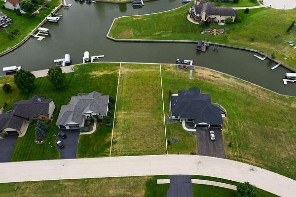 0.34 Acres of Residential Land for Sale in Machesney Park, Illinois