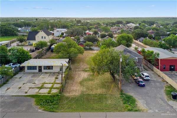 0.21 Acres of Mixed-Use Land for Sale in Alton, Texas