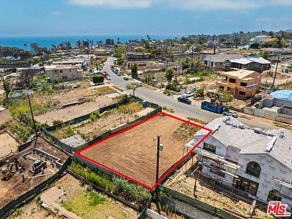 0.14 Acres of Residential Land for Sale in Los Angeles, California
