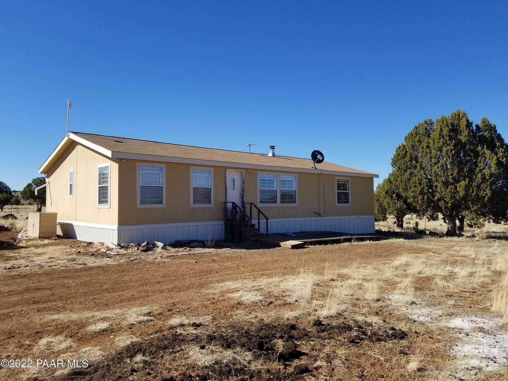 40 Acres of Land with Home for Sale in Seligman, Arizona
