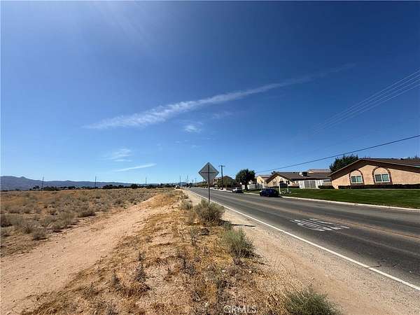 1 Acre of Residential Land for Sale in Hesperia, California