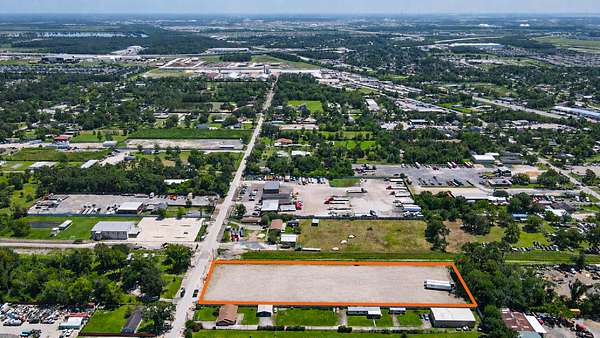 2.69 Acres of Commercial Land for Sale in Houston, Texas