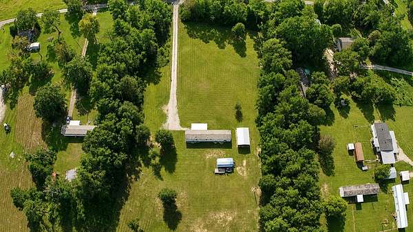 4 Acres of Land with Home for Sale in Buna, Texas