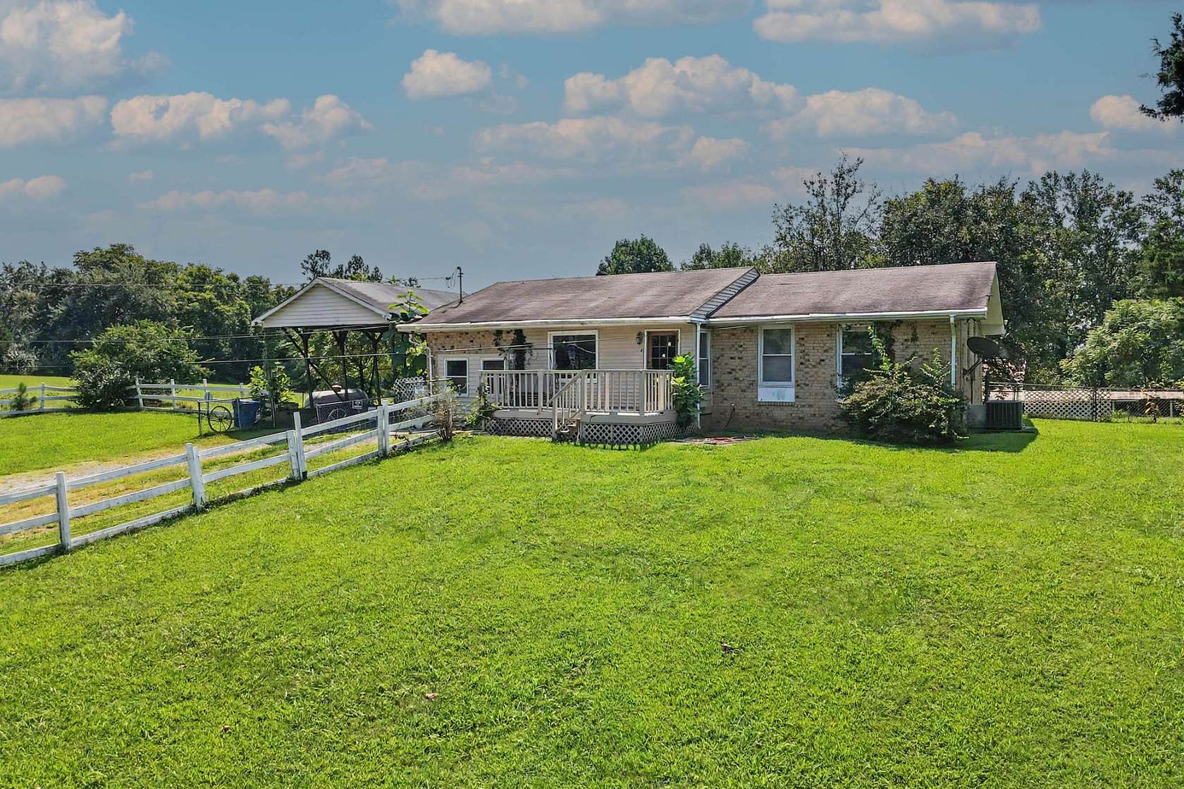 4.4 Acres of Land with Home for Sale in Joelton, Tennessee