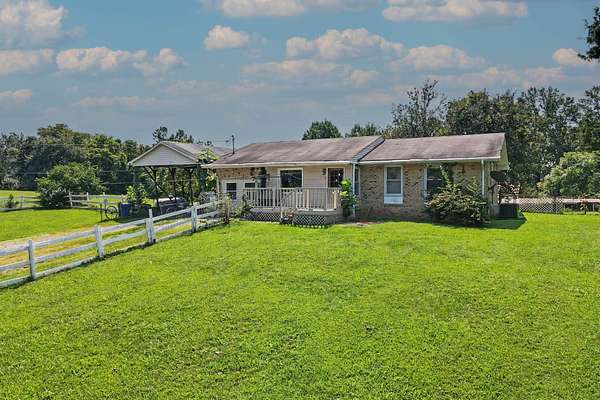 4.4 Acres of Land with Home for Sale in Joelton, Tennessee