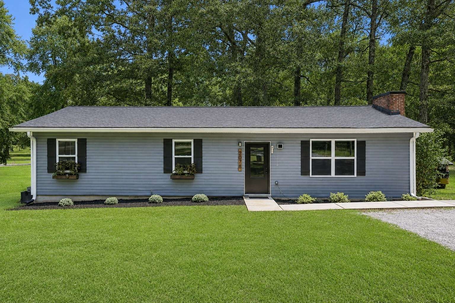 2.59 Acres of Land with Home for Sale in Tullahoma, Tennessee