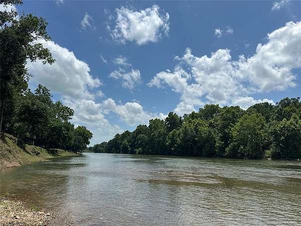 2 Acres of Residential Land for Sale in Broken Bow, Oklahoma