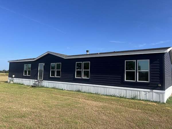 4.7 Acres of Land with Home for Sale in Palestine, Texas