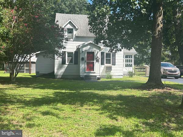 5.63 Acres of Land with Home for Sale in Seaford, Delaware
