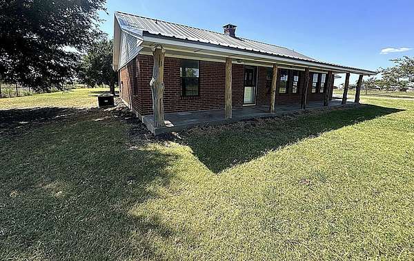 10 Acres of Land with Home for Sale in Dodd City, Texas